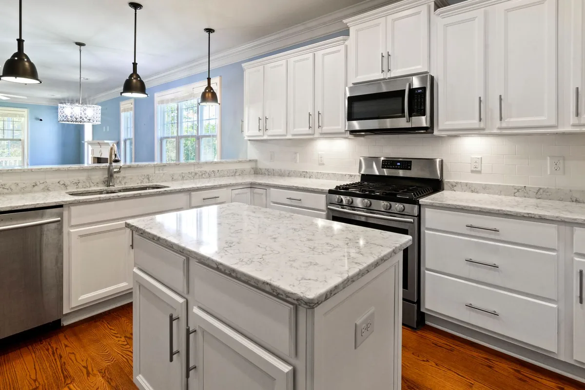 Filth & Squalor Cleanup in Lyndhurst, OH